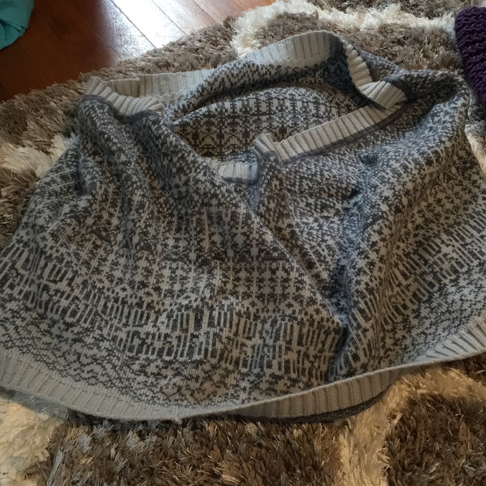 Hm oversized infinity neck scarf